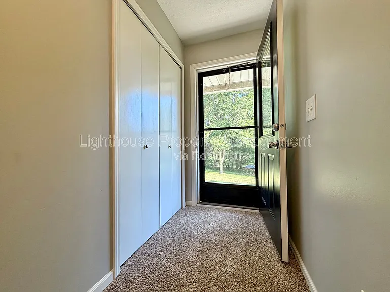 6800 68th St SE — Photo 5
