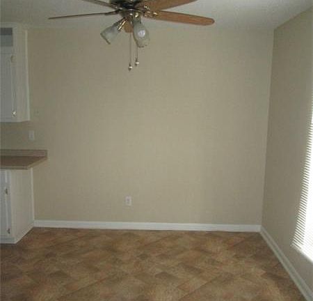2nd image of 3588 Woodbridge Ct