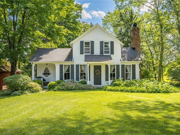 117 Amann Rd, Honeoye Falls, NY 14472
