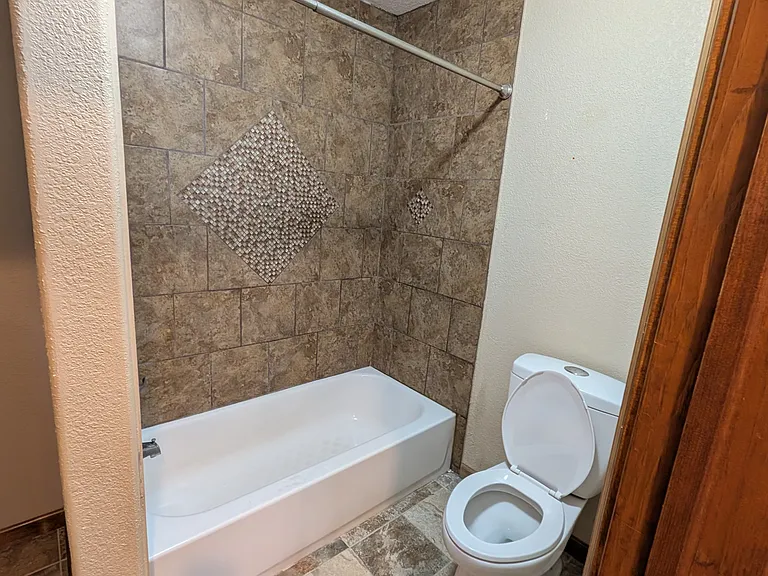 3619 Starview Dr — Photo 32