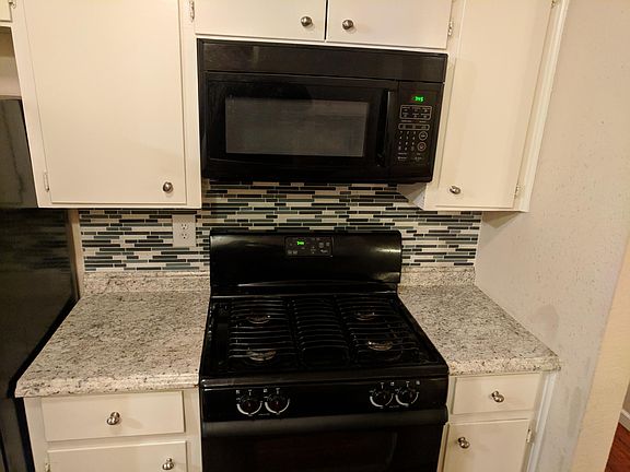 Glass tile backsplash!
