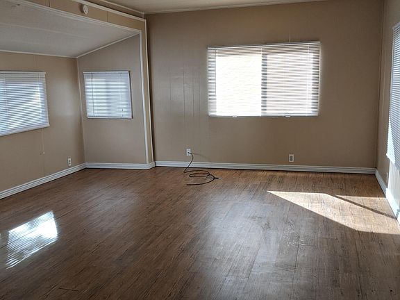 2nd image of 165 N Adam Dr