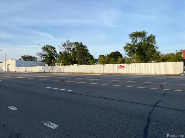 8176 Livernois Ave, Detroit, MI 48204