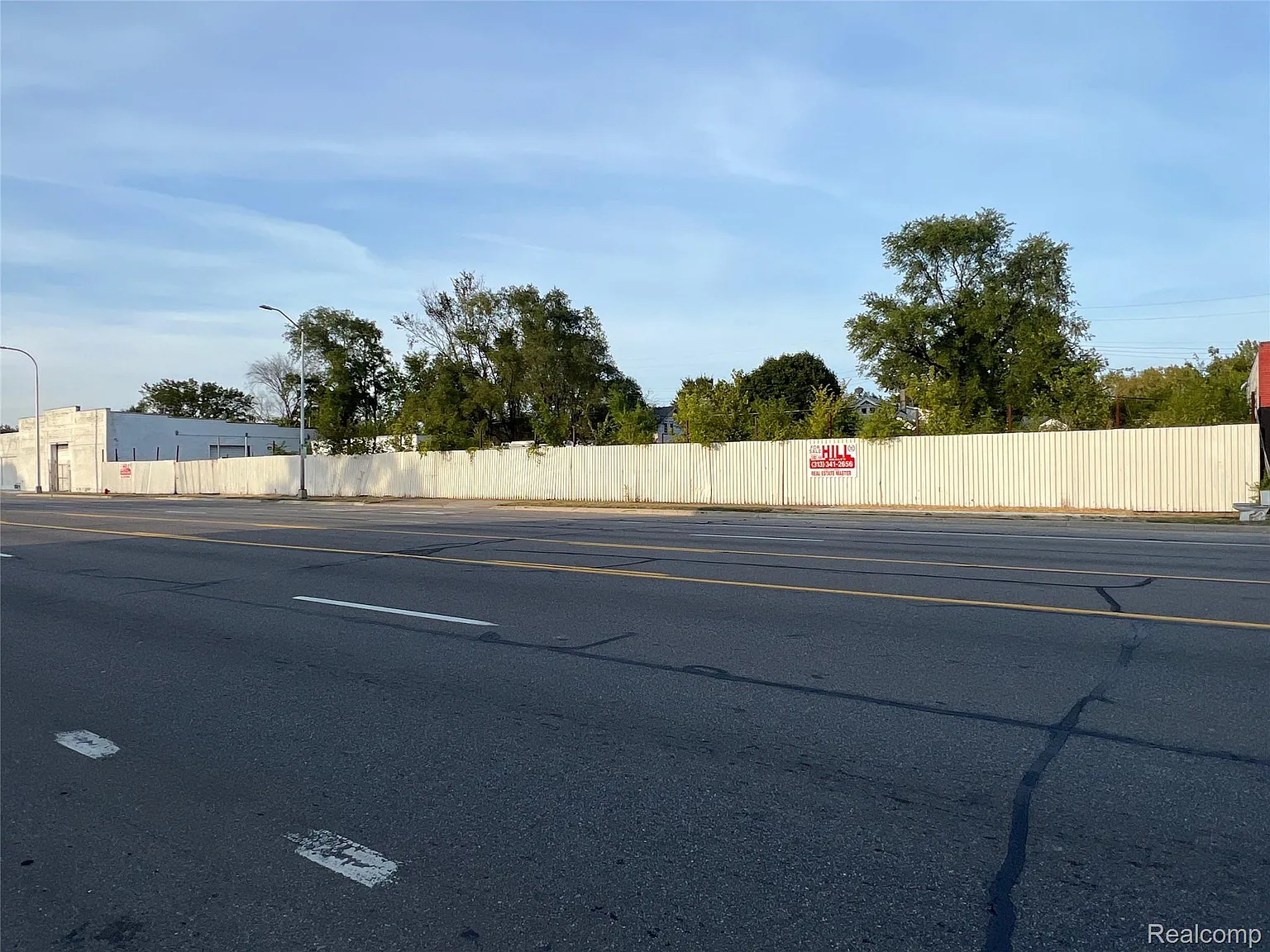 8176 Livernois Ave photo 1