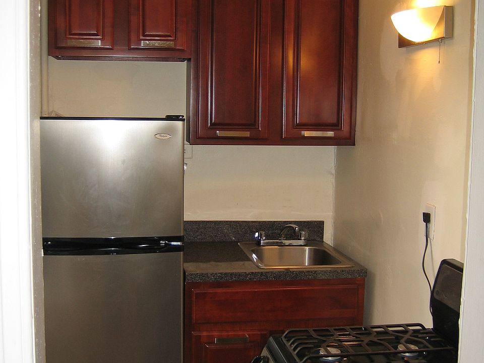 1st image of 66 Livingston St