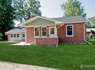409 S Circle Dr, Wilmington, IL