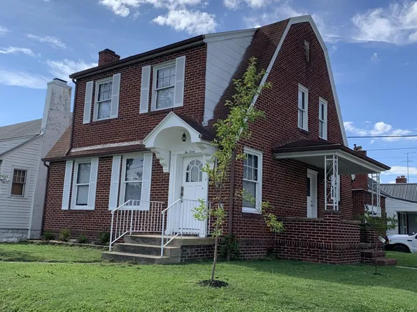 240 6th Ave W, Huntington, WV 25701