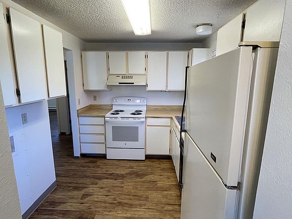 5th image of 1804 Lily Pl #2