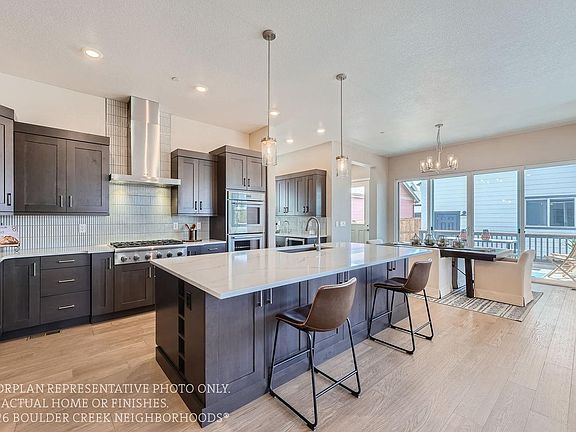 4th image of 5511 Peacock Pl