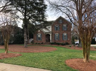 3025 Springs Farm Ln, Charlotte, NC 28226