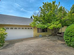 845 Royal Oaks Dr, Redding, CA 96001