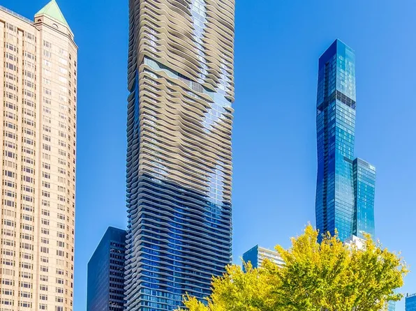 225 N Columbus Dr Unit 7804, Chicago, IL 60601