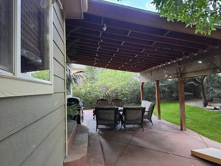 1242 E 100th Pl — Photo 17