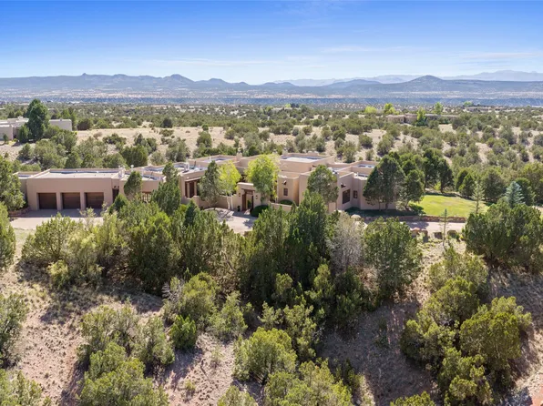 240 Headquarters Trl, Santa Fe, NM 87506