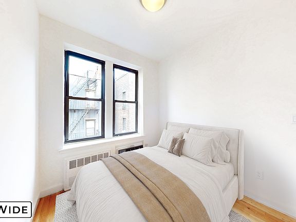 3rd image of 315 E 84th St APT 24
