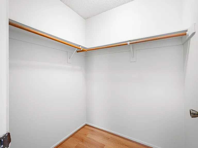 1004 E Garfield Ave #3 — Photo 12