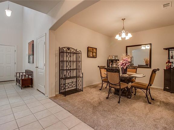 4th image of 440 Marshall Way