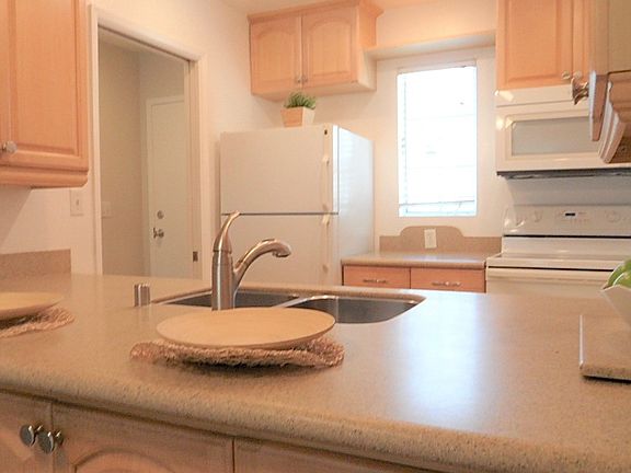 5th image of 3783 1st Ave APT 5
