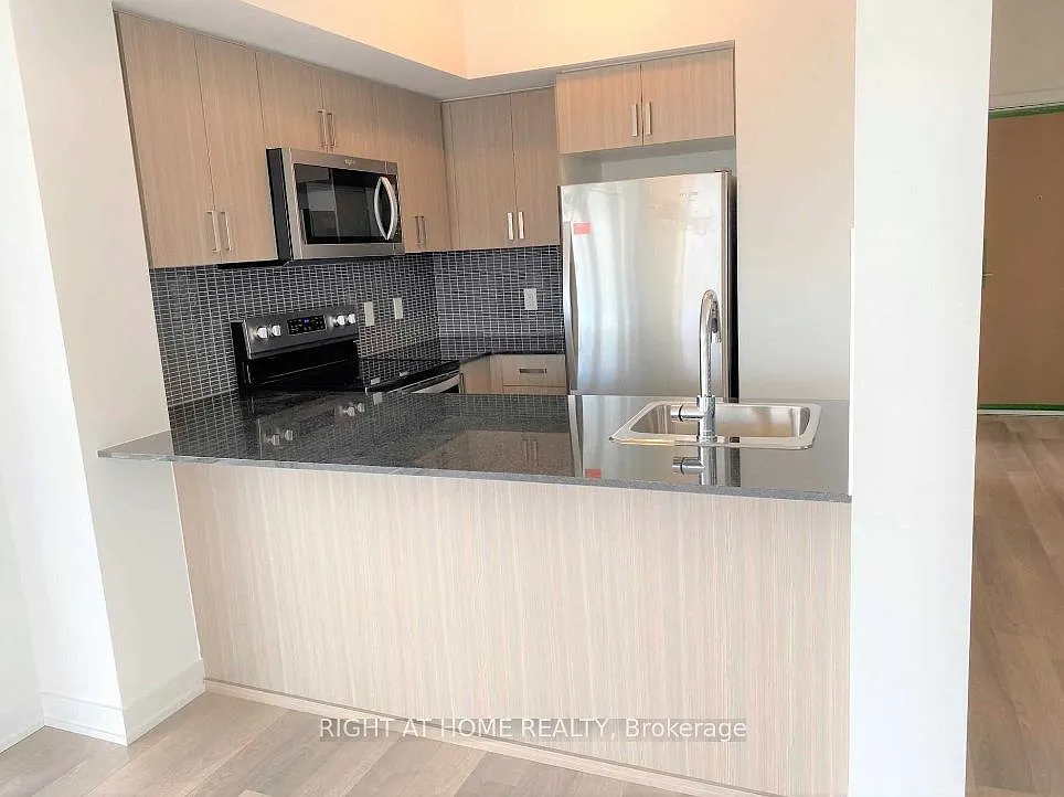 2 bed, $2,850 — Photo 3