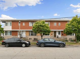 4921 Davis St #B, Skokie, IL 60077
