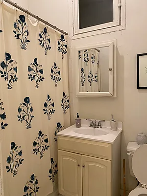 Rented by Jonathan Wachtel, LREB | media 19