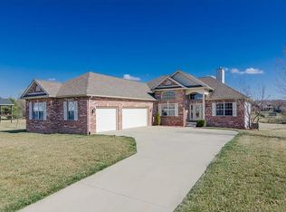 1782 Bentwater Ln, O Fallon, IL 62269