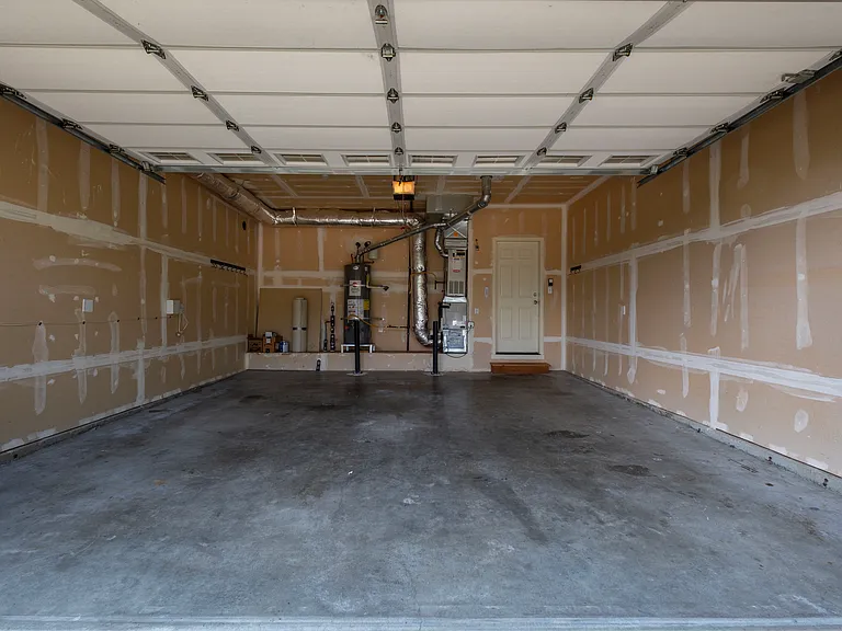 613 195th St SE — Photo 38