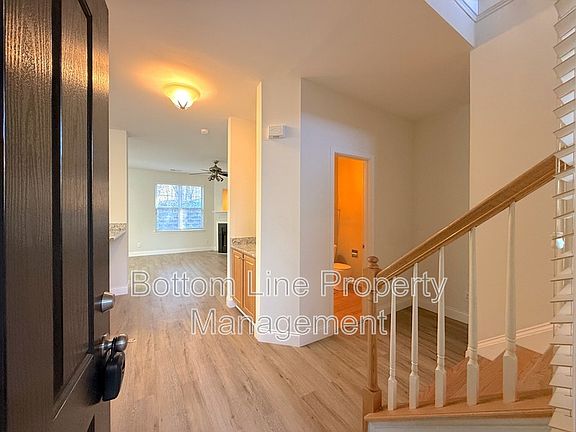 3rd image of 10965 Princeton Village Dr