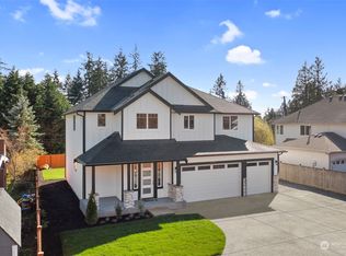 15723 52nd Ave W, Edmonds, WA 98026