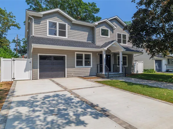 59 Winifred Drive, Merrick, NY 11566