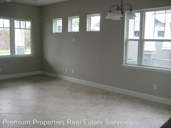 4th image of 9243 Laureate Blvd