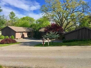 4494 W Lynwest Dr, Bloomington, IN 47404