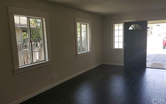 5th image of 816 E Elma St