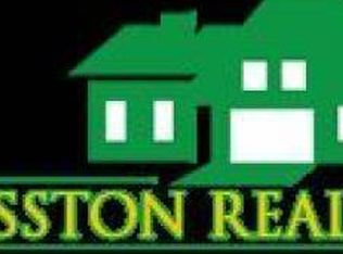 5213 Hawthorne St, Philadelphia, PA