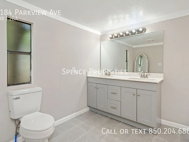 3184 Parkview Ave — Photo 13