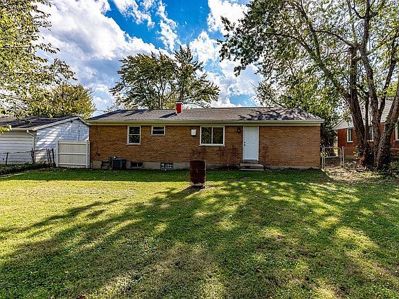 4th image of 2062 Sevenhills Dr