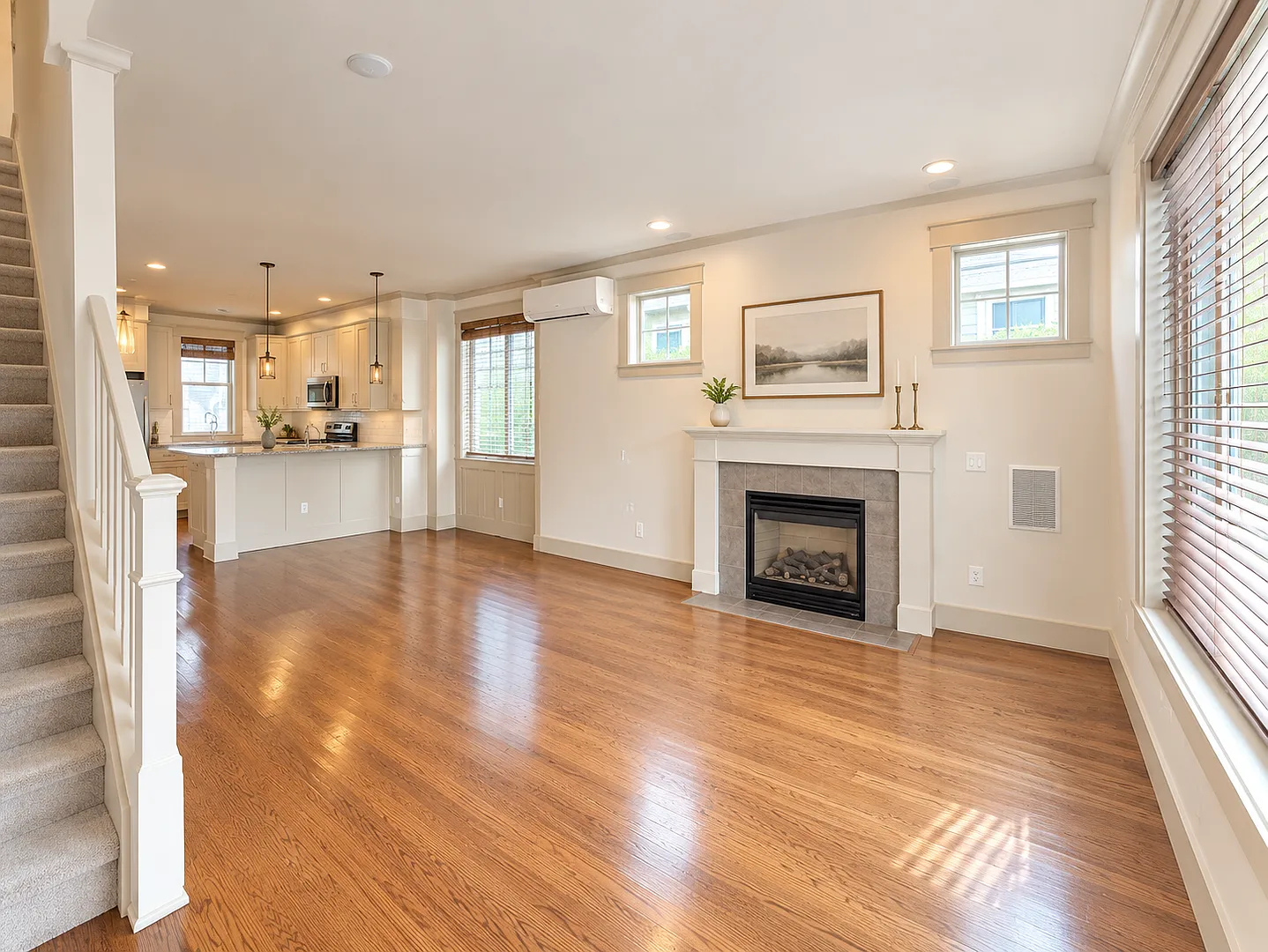 Capitol Hill/Madison Valley Townhome — Photo 4