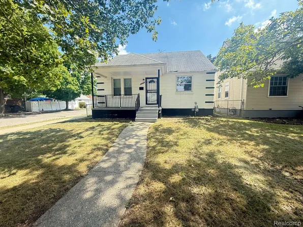11090 Minden St, Detroit, MI 48205