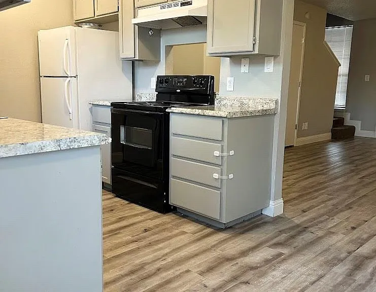 3741 Bonnie Dr #D — Photo 7