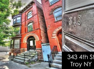 343 4th St, Troy, NY 12180