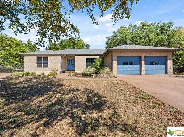 4016 Amanda Dr, Salado, TX 76571