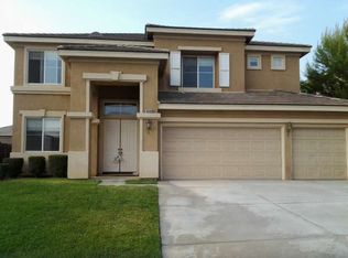 19390 Norwich Dr, Riverside, CA 92508