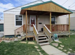 124 Bellview Dr, Rock Springs, WY 82901