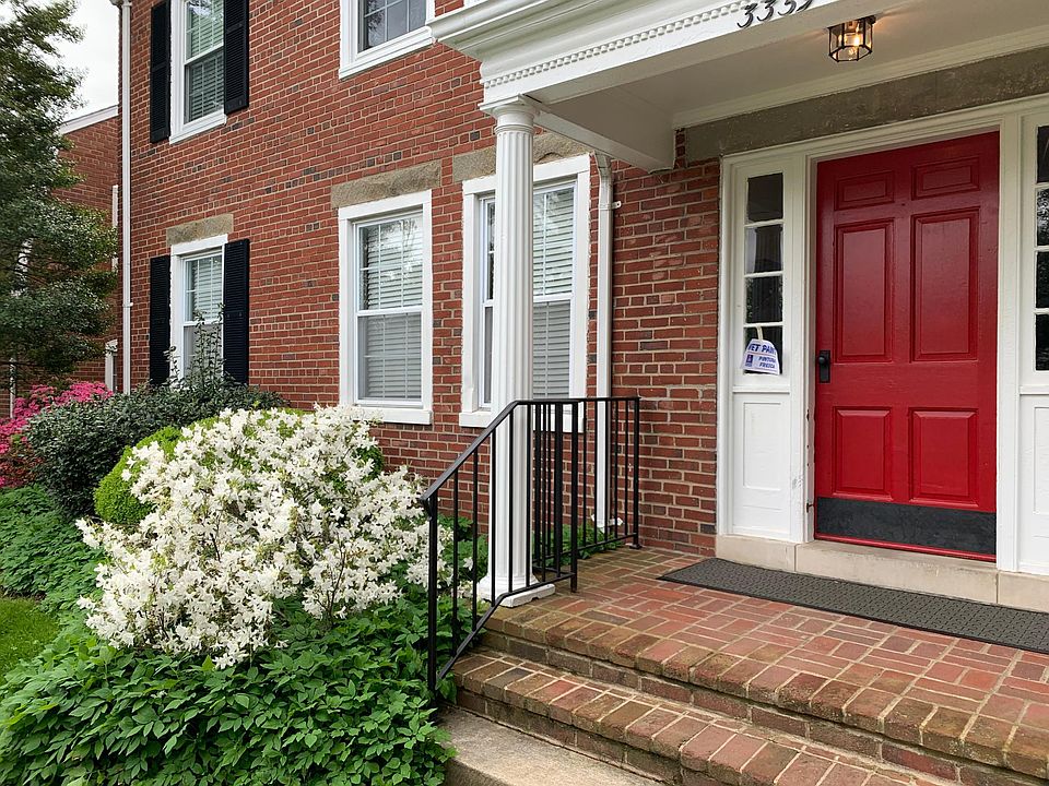 New paint on front door
