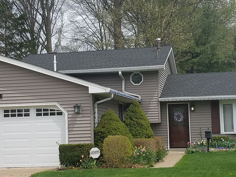 1st image of 1716 Park Ave