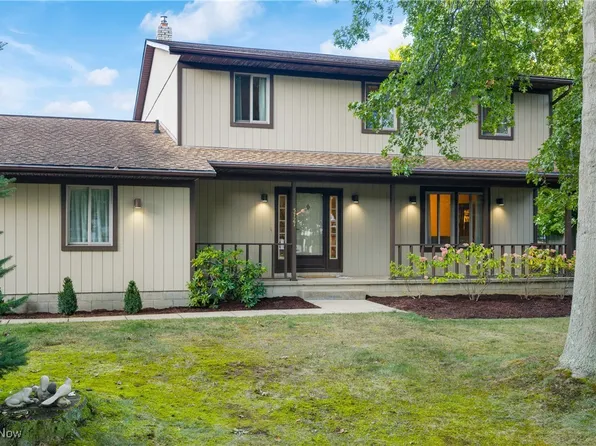 5727 Heritage Ave, Madison, OH 44057