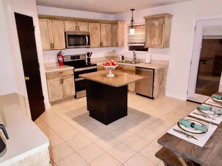 Claret Court Argyle Tx — Photo 6