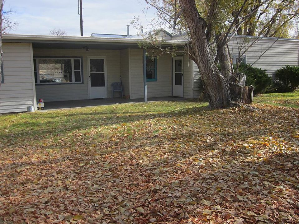 1st image of 133 5th Ave N