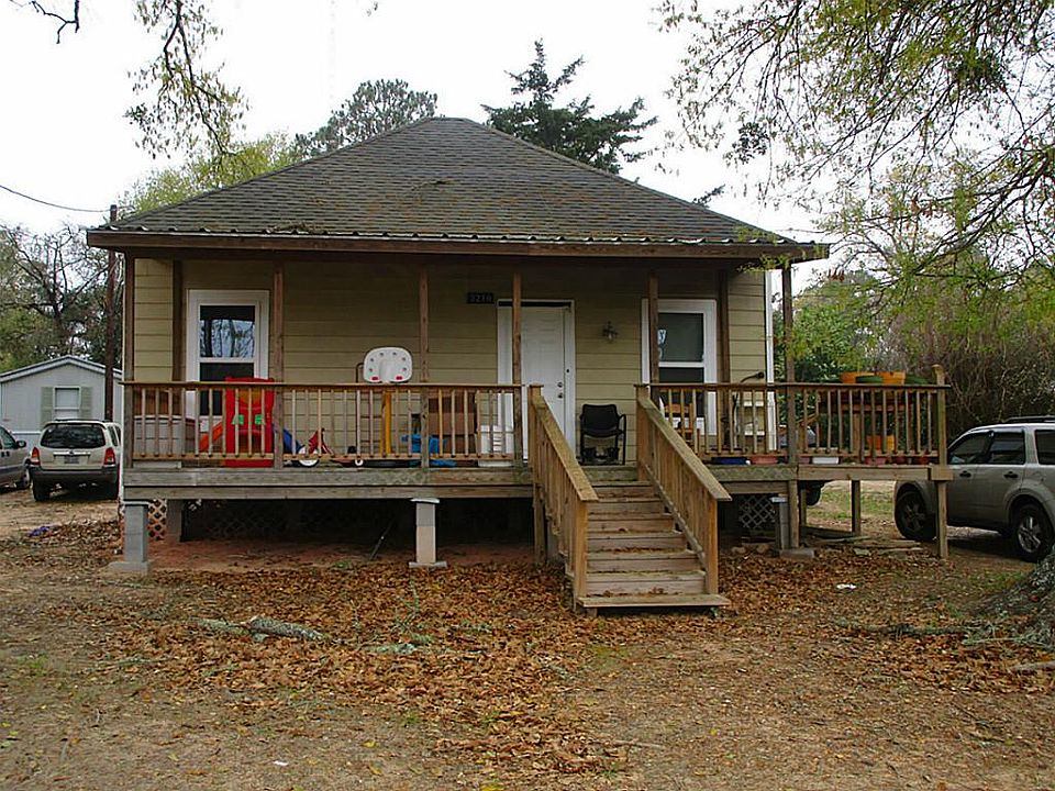 1st image of 3210 Elks Dr