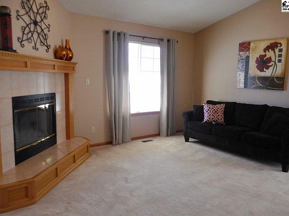 4th image of 1414 Wood Bridge Ct
